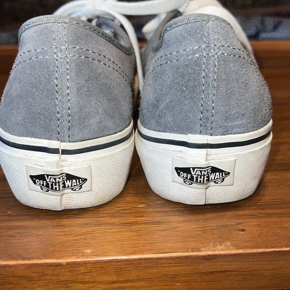 Women’s size 8 Men’s size 6.5 - Picture 4 of 6